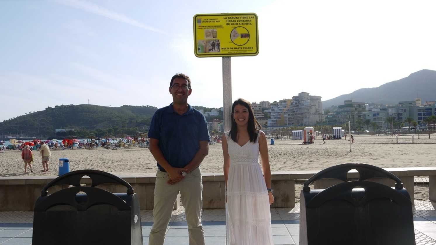 Oropesa del Mar lanza una campaña para prevenir la acumulación de basura en los contenedores 