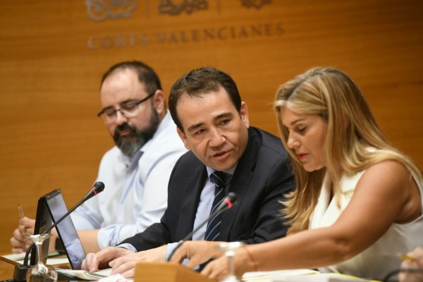 Illueca sostiene que el IVF no daría ahora el crédito a 'Mediterráneo', al que el PP financió por motivos políticos