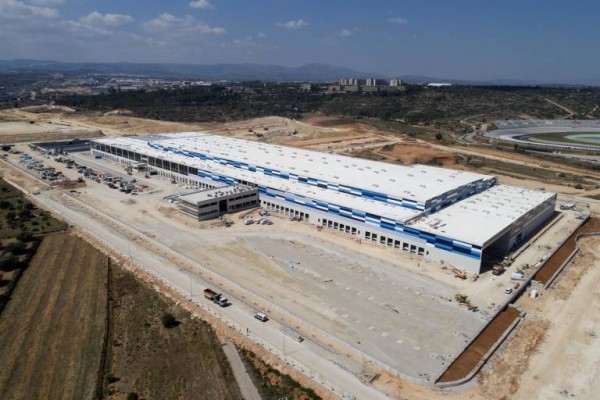 La contratación de espacios logísticos alcanza los 65.900 metros cuadrados en el segundo trimestre 