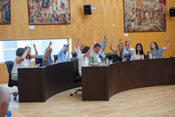 El rodillo del PP deja fuera la mayoría de enmiendas de la oposición al presupuesto de Benidorm