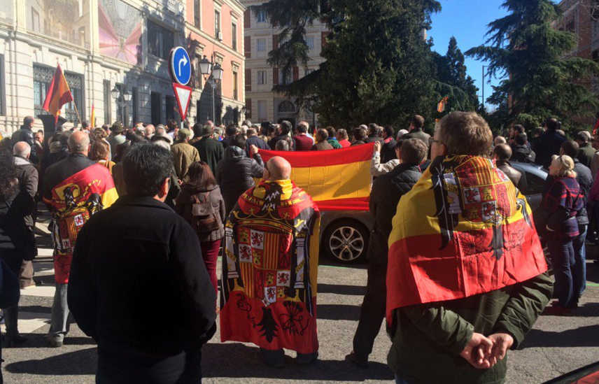 Asociación para la Memoria Histórica registra una petición para ilegalizar la Fundación Franco