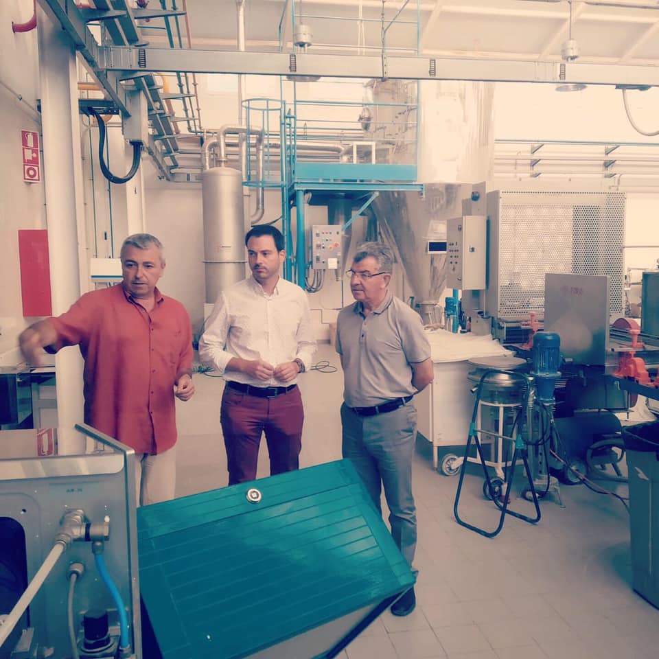Diputación se compromete a mantener e impulsar la investigación en el ámbito de la cerámica