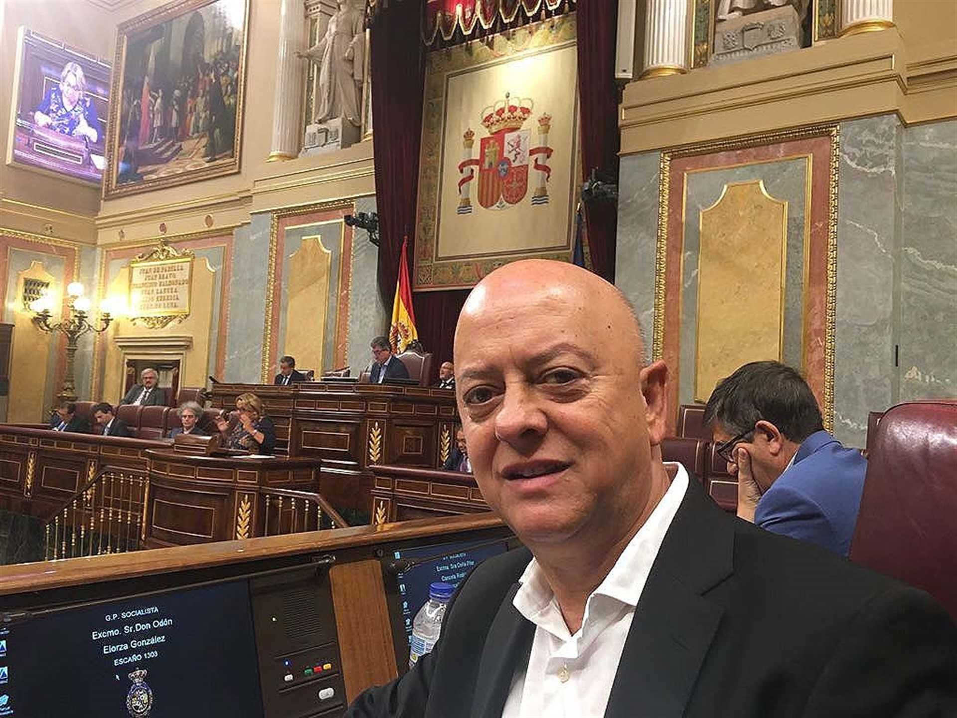 Elorza (PSOE) cree que, si no hay rectificación de Iglesias, su disposición al diálogo será 