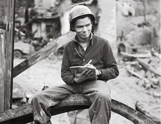 Bill Maudin, el soldado que relató su lucha contra los nazis en comics que subían la moral de sus compañeros

