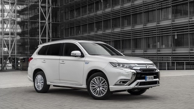 Mitsubishi reduce un 67% su beneficio trimestral, hasta 76,8 millones