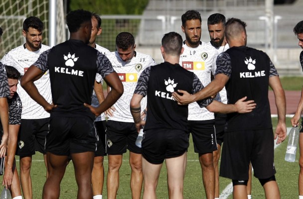 El Hércules disputará un triangular con el Real Murcia y los cataríes del Al Arabi el 10 de agosto