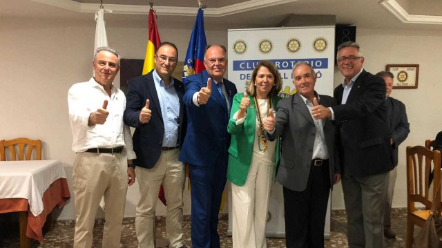 La socia fundadora María Dolores Salvador es la nueva presidenta del Club Rotary La Vall
