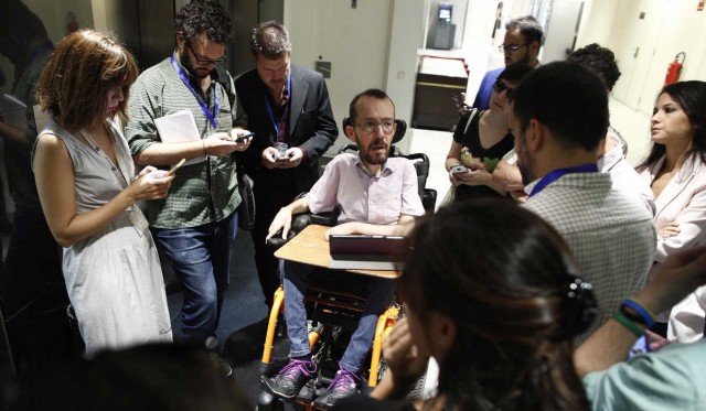 Podemos pide una vicepresidencia social y los ministerios de Sanidad, Trabajo y Ciencia