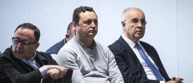 Anticorrupción, Blasco y Tauroni mantienen sus pactos y Generalitat y Coordinadora se oponen 