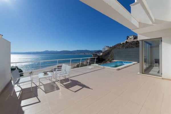 El precio de venta de las viviendas en la costa de Alicante ha aumentado un 3,7%