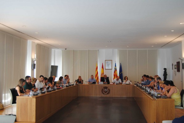 Vila-real aprueba otro crédito para afrontar pagos por el legado urbanístico y sitúa su deuda en el 69%