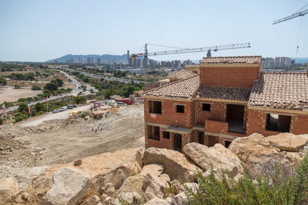 Immosol invierte 10 millones de euros en la construcción de 300 villas de lujo en Finestrat