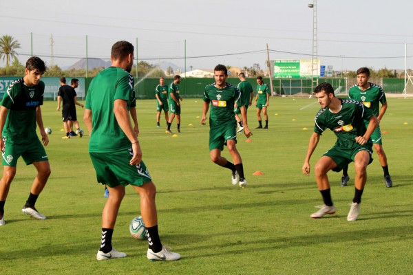 El Elche vuelve al trabajo con doble sesión