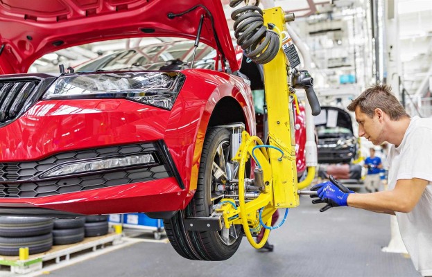 Skoda inicia la producción en Kvasiny del nuevo Superb