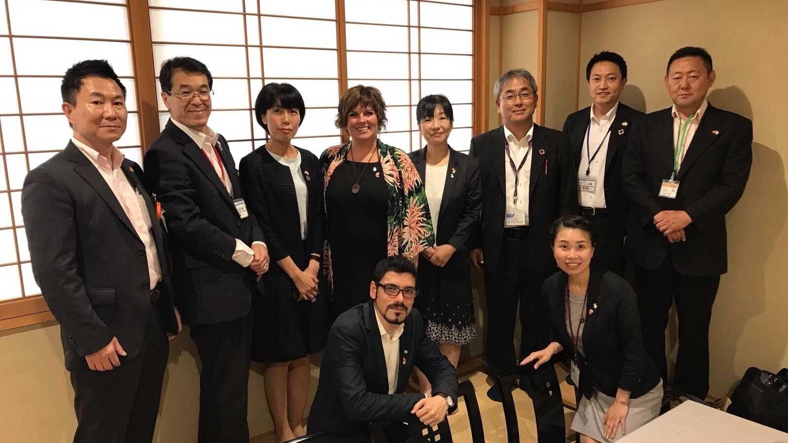 Empresarios japoneses de la hostelería muestran su interés por el aceite de oliva castellonense
