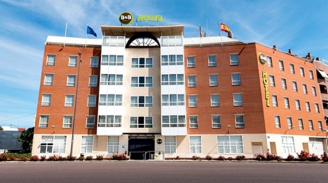 Goldman Sachs, nuevo dueño de dos hoteles 'low cost' en València al adquirir el grupo B&B 