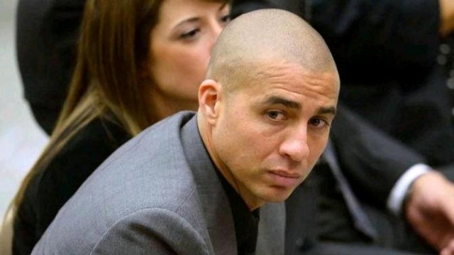 El exblanquiazul Trezeguet insulta a los policías turineses que le denunciaban por conducir ebrio