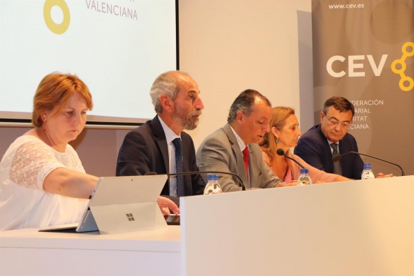 El Banco Santander se incorpora a la CEV como empresa asociada