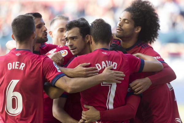 Osasuna desarma al Eibar en dos acciones a balón parado