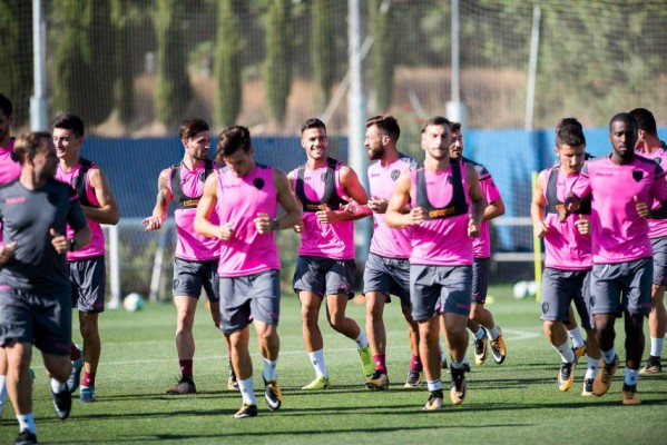 El Levante anuncia la suspensión del amistoso ante el Rayo Vallecano del domingo