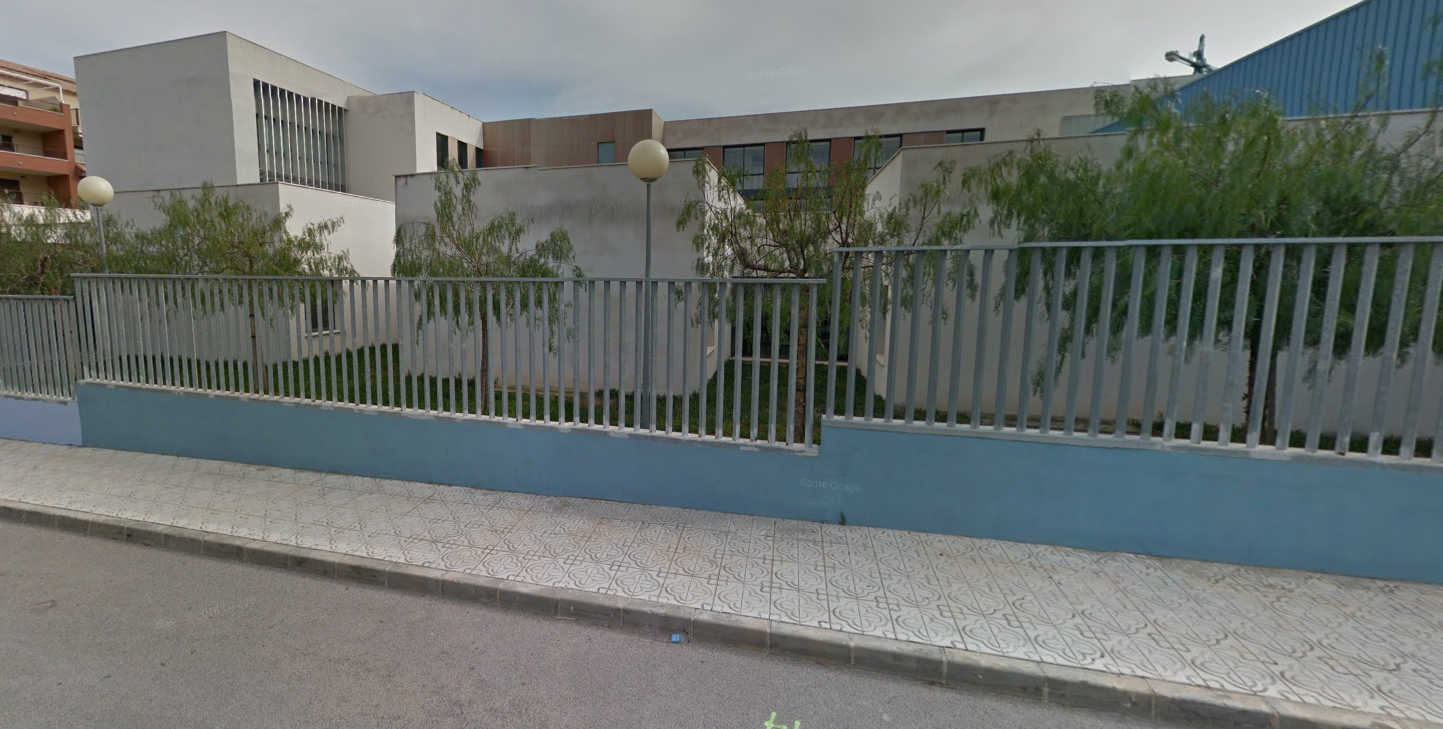 Peñíscola instalará desfibriladores en los centros educativos de la localidad