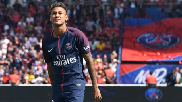 El PSG recibe el pase internacional y Neymar podrá debutar el fin de semana
