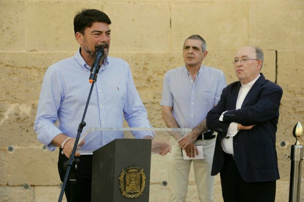 Barcala requiere a la UTE de la limpieza para que refuerce el servicio y cumpla la programación