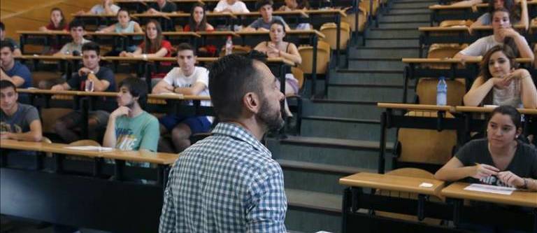 Las tasas universitarias se mantienen para próximo curso