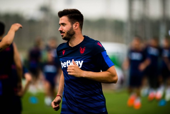 Koke Vegas jugará cedido en el RC Deportivo hasta final de temporada
