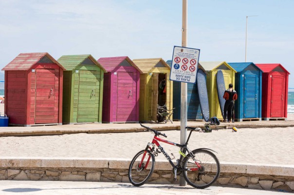 Bicicletas a la orilla del mar