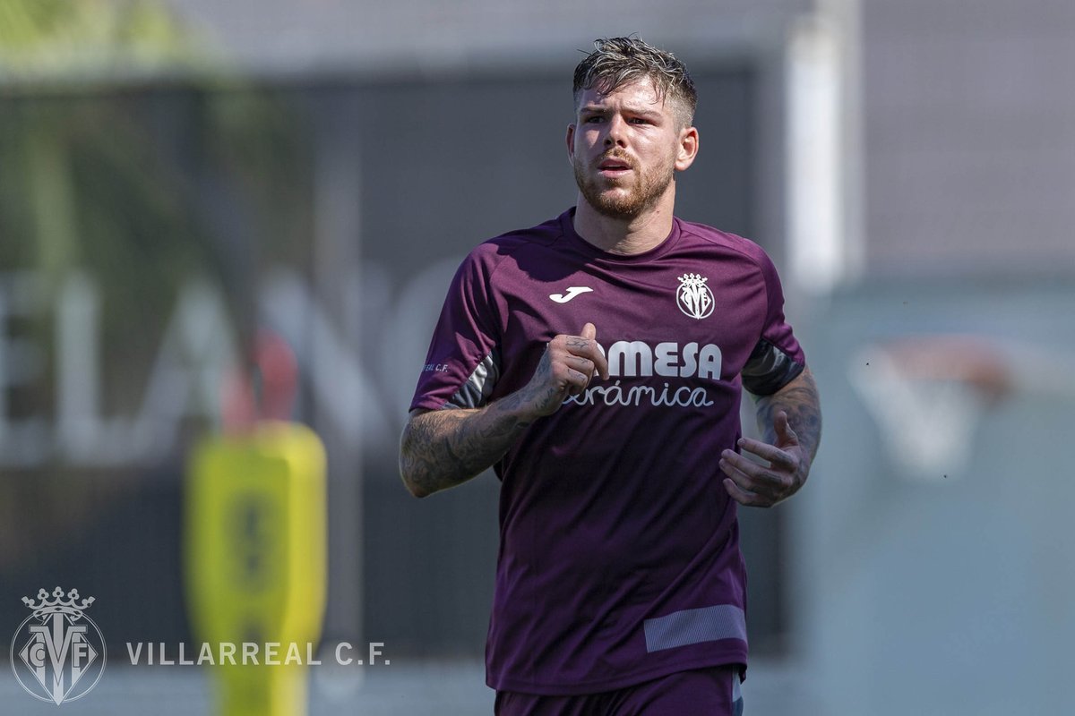 Alberto Moreno será baja diez días por una contractura en los isquiotibiales
