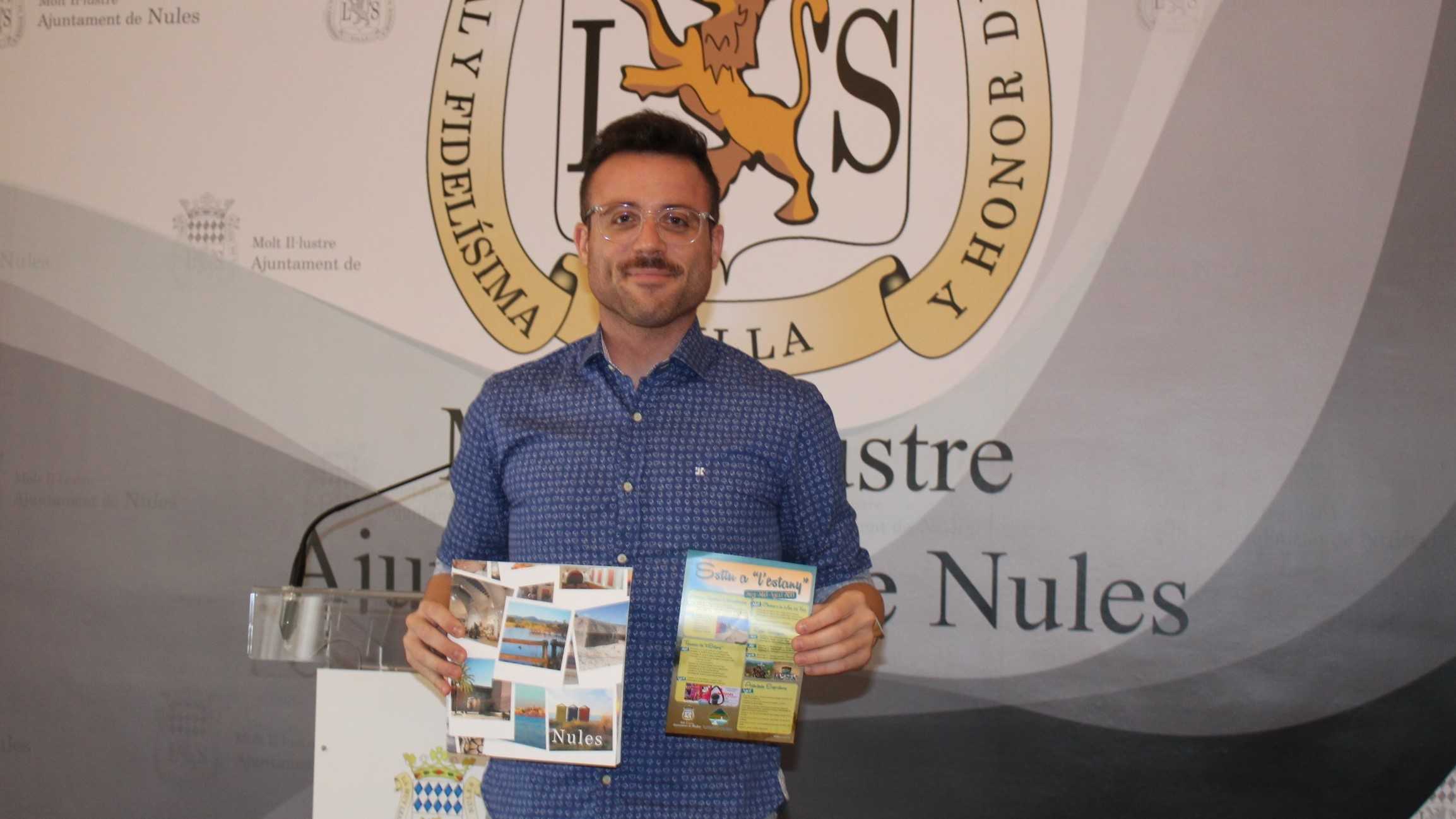 Rutas, playas o riqueza patrimonial: protagonistas del nuevo folleto turístico de Nules 