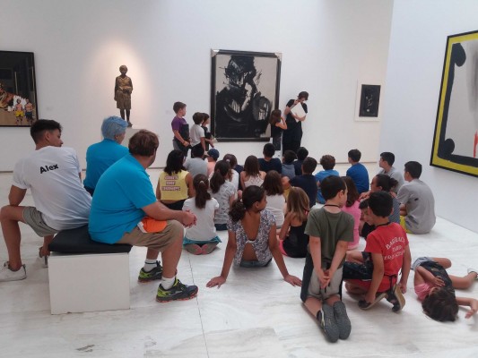 El MACA y el MARQ realizarán el programa 'Arte de ida y vuelta' dentro de sus escuelas de verano 

