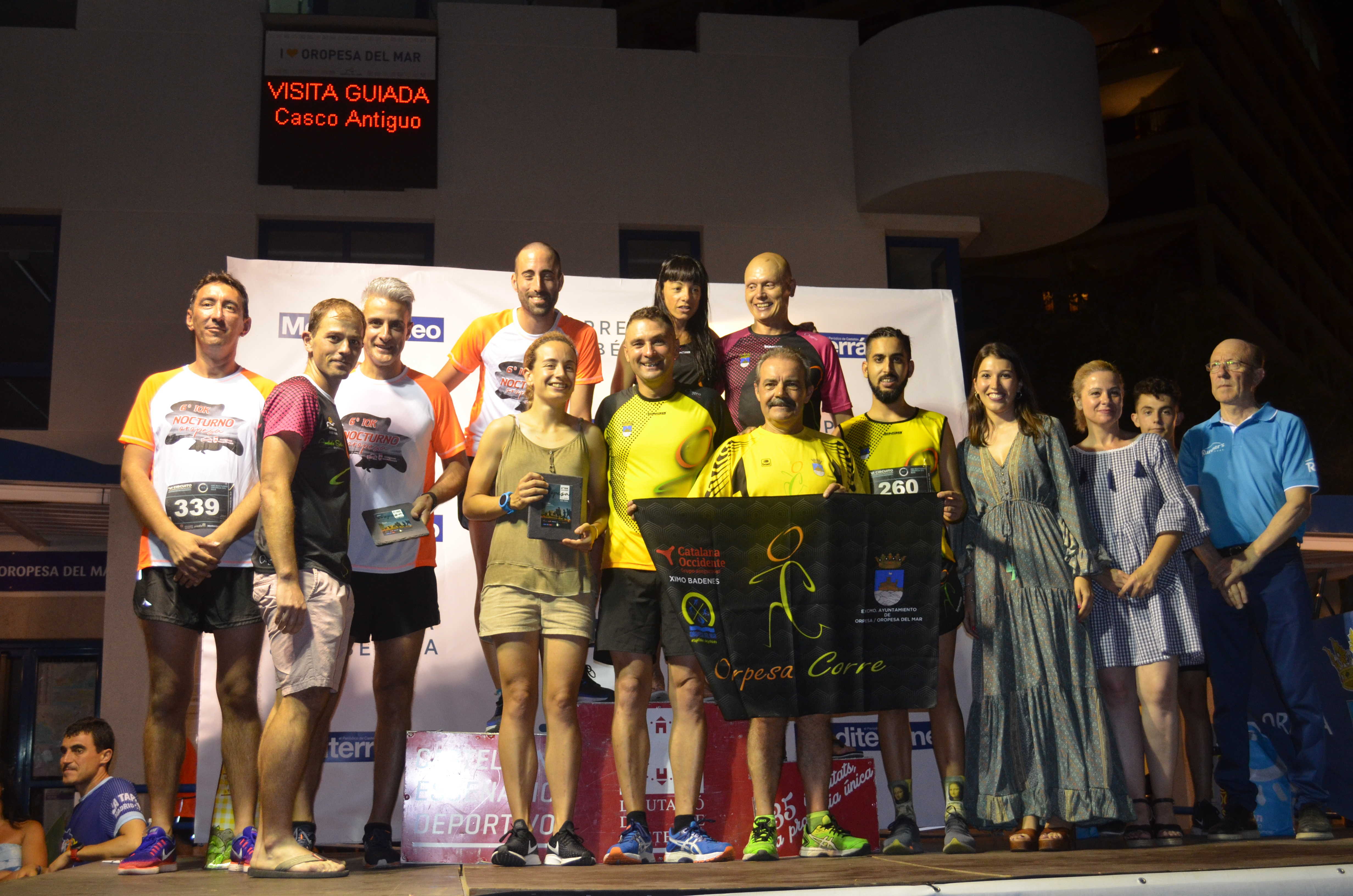 Iván Portolés y Laura Martínez vencen en el 10K nocturno de Oropesa del Mar