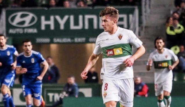 El Alcorcón cede a Alfred Planas al Valencia Mestalla

