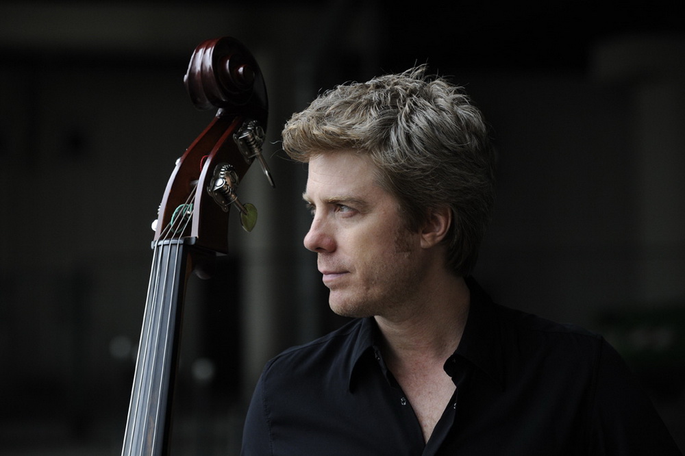 El Teatre el Musical continúa con jazz y recibe a Kyle Eastwood