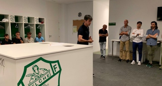 La plantilla del Elche inicia la pretemporada con las habituales pruebas médicas
