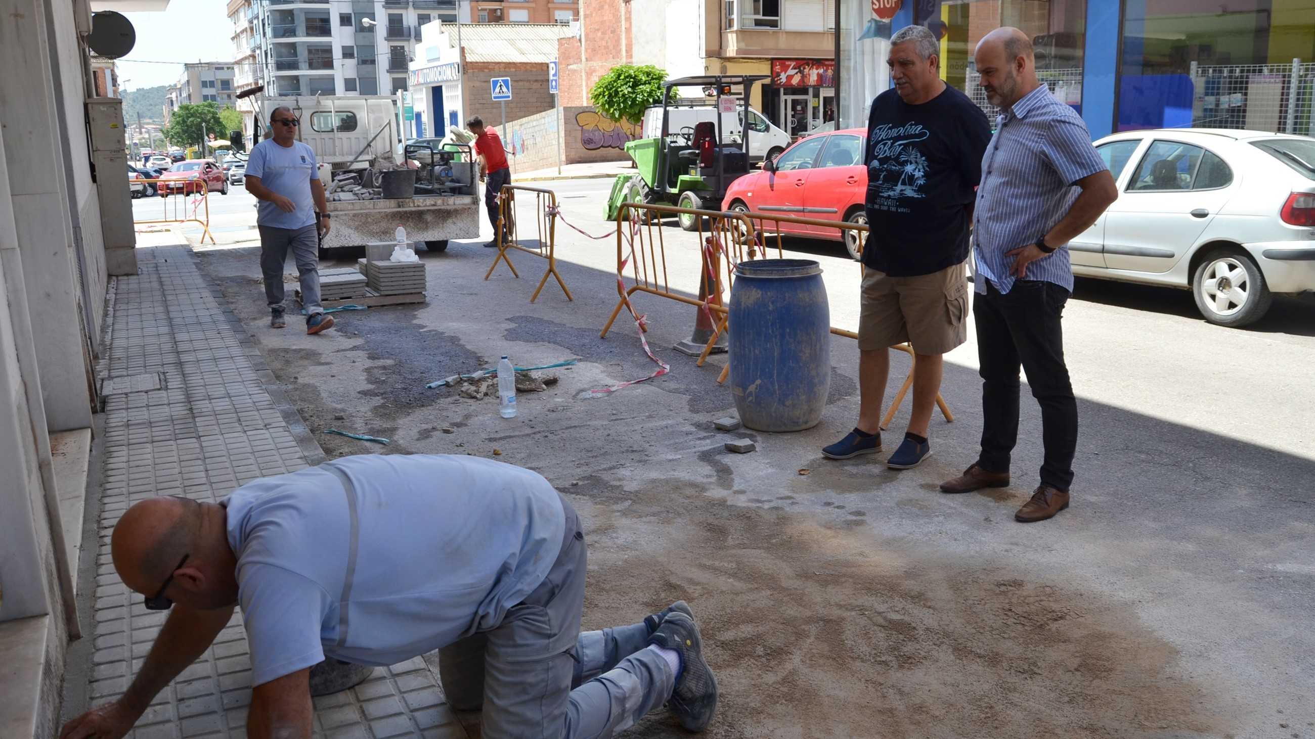 La Vall mejora la accesibilidad de la calle Francisco Daròs y de la carretera a Sant Josep 