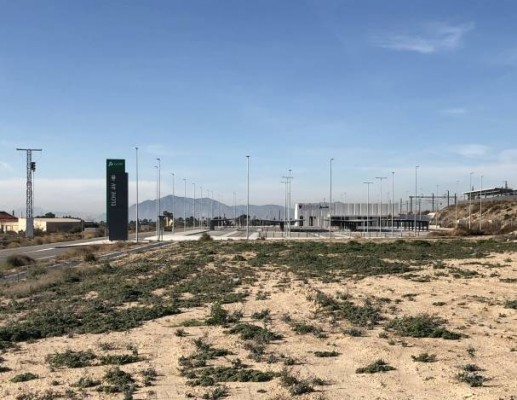 Las pruebas de seguridad bloquean temporalmente la llegada del AVE a Elche: plazo hasta septiembre   
