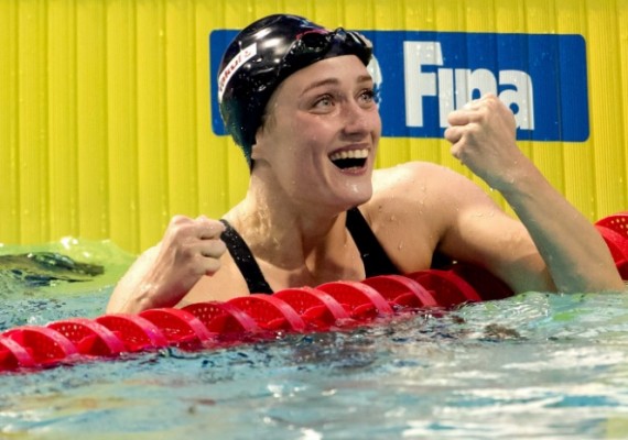 Mireia Belmonte, oro y récord el mundo en 400 estilos en Eindhoven
