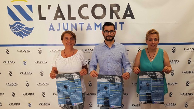El Ayuntamiento de l'Alcora presenta el cartel de las fiestas en honor a su patrón San Cristóbal