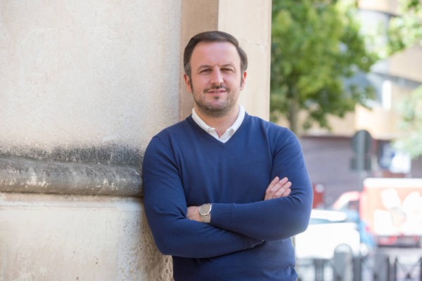 Pablo Ruz se estrena en el Senado con una batería de preguntas sobre el retraso del AVE a Elche