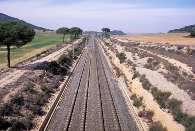 Comienza el corte de la línea ferroviaria de Zaragoza a Sagunto, que afectará a 60.000 viajeros