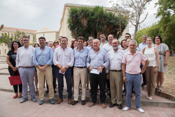 Mazón lleva el 'nuevo orden' del PP de Alicante a la Diputación con concesiones a Císcar