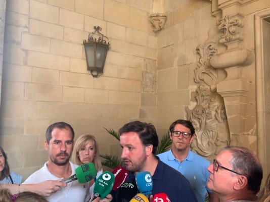 El PP de Elche pide un pleno para mantener la elección directa de los pedáneos
