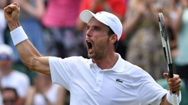Bautista agranda su historia llegando a cuartos de final de Wimbledon