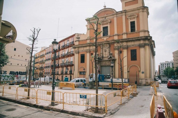 La plaza de San Sebastián de València renacerá con zona de juegos infantil