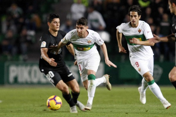 Javi Flores cambia el Elche por el Córdoba
