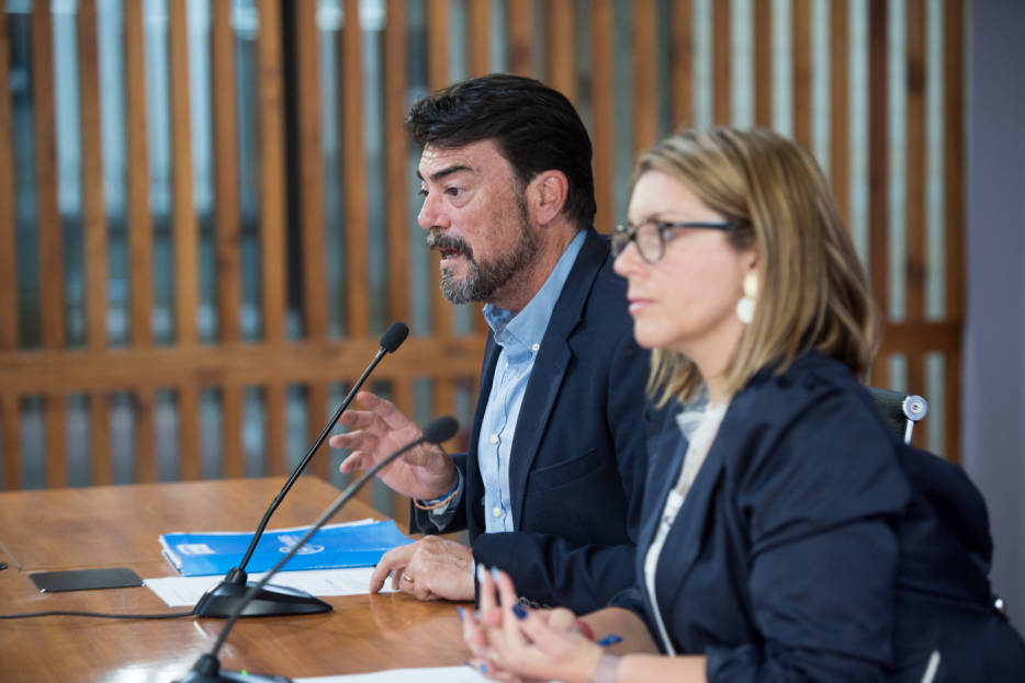 ¿Qué fue de los 50 millones en obras para Alicante: el bipartito se aferra al pacto para contratarlas