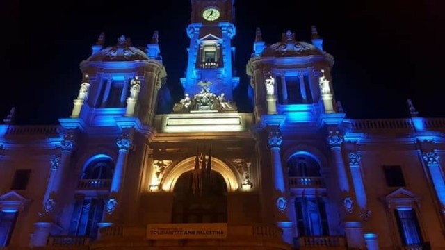 El Tribunal de Recursos Contractuales tumba el concurso del alumbrado de València